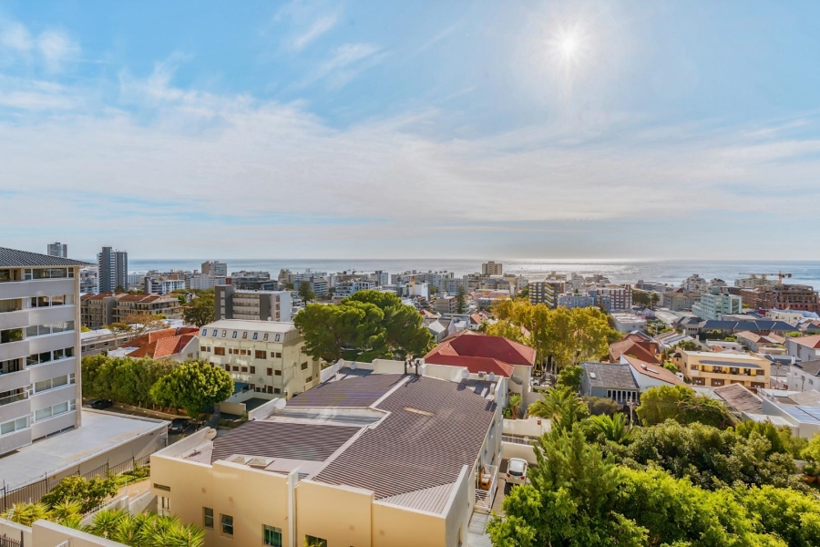 3 Bedroom Property for Sale in Sea Point Western Cape